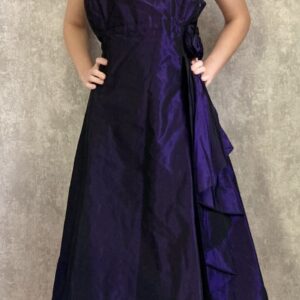 Černofialové lesklé společenské šaty